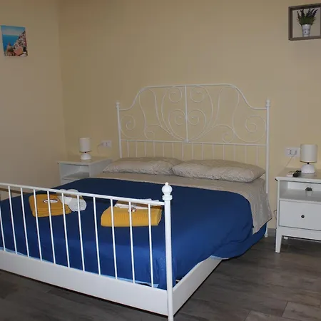 Elena House-3